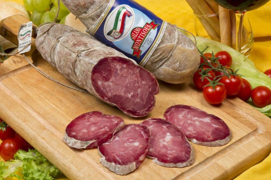 Sua Maestà: il Salame di Montisola