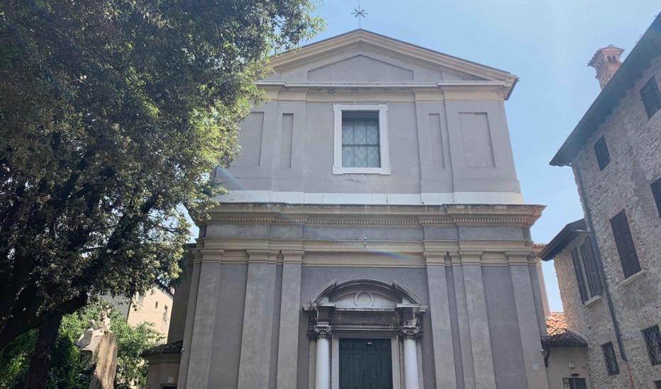 Santa Maria in Calchera Chiesa / Chiostro / Convento / Parrocchiale