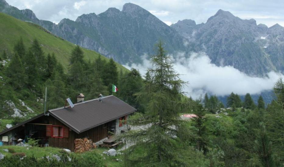 Sentieri 82 e 82a Borno Lago