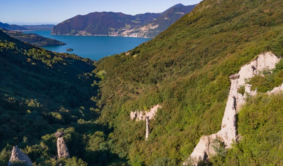 Riserva  Regionale delle Piramidi di erosione di Zone